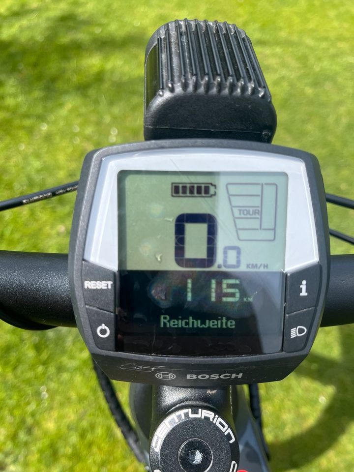 Centurion Backfire E R860IL, grau, 2021 E-Bike, Akku Bosch 625 in Bad Waldsee