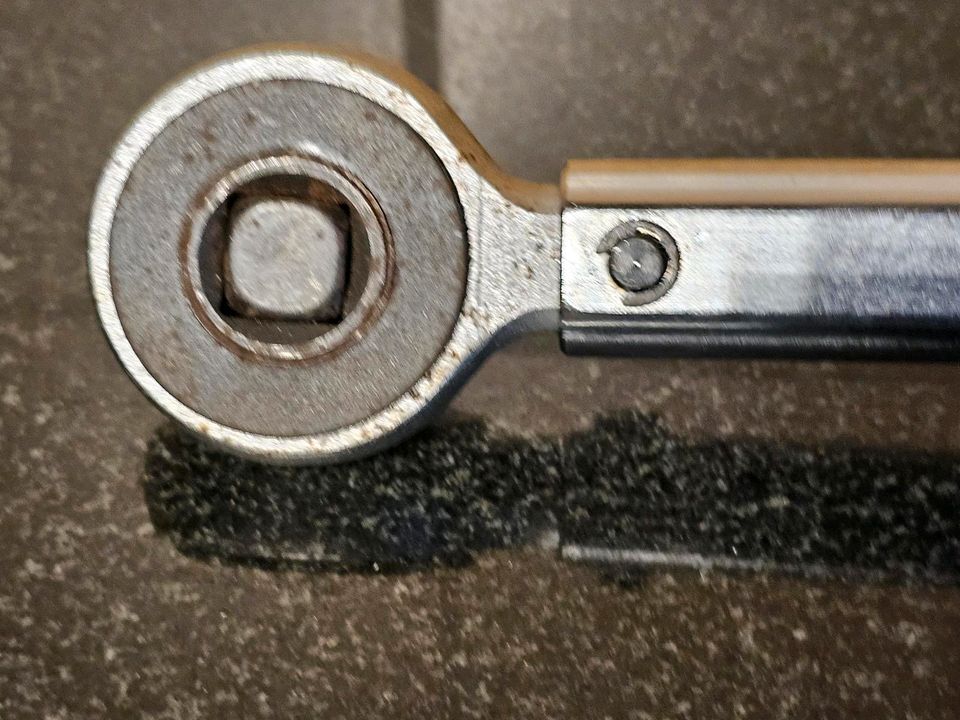 Drehmomentschlüssel HAZET 5121 CT, mit 1/2“ Umsteck Ratsche. 10-1 in Bremen