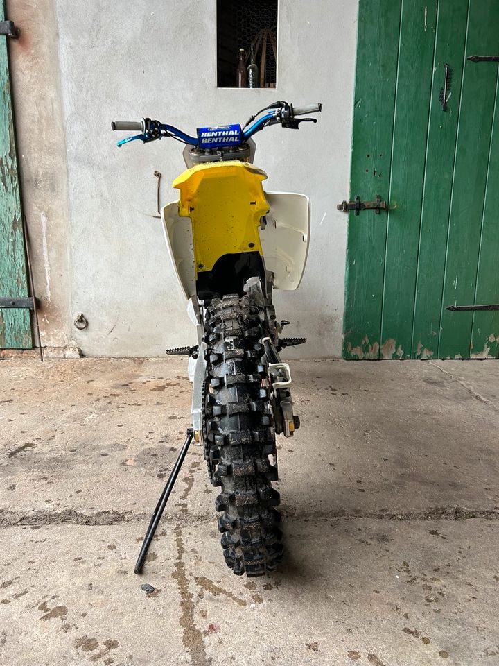 Suzuki rmz 250 Acrapovic ZAP Eloxiert in Ziesar