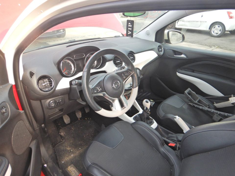 Opel Adam / 1398ccm 64 KW / 243 in Neuss