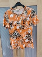 Sommeroberteil Sommertop Tshirt T-shirt Leolook floral Gr.M neu Hessen - Rüdesheim am Rhein Vorschau