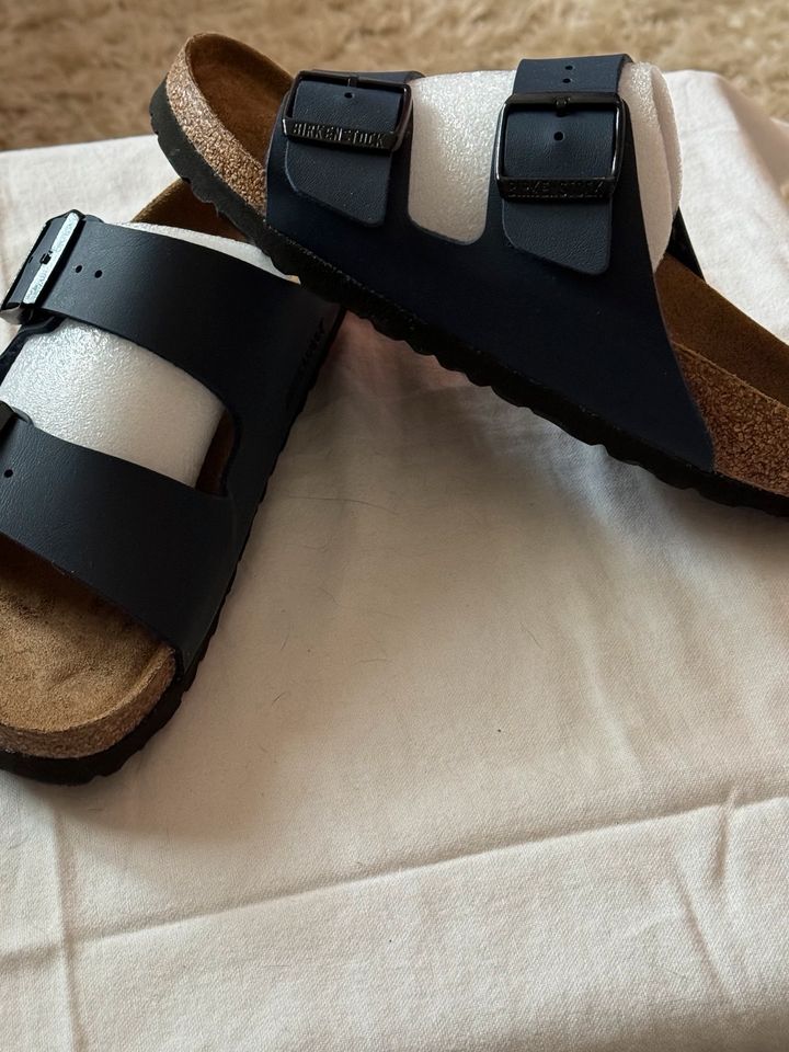 Birkenstock Arizona, Sandalen, dunkelblau Gr. 38 in Gernsbach