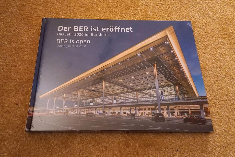 Buch: Der BER ist eröffnet  NEU(noch eingeschweißt) in Schulzendorf bei Eichwalde