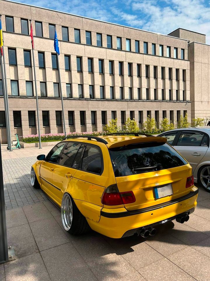 Rolling Elegance Verbreiterungskit für BMW E46 Touring Facelift in  Nordrhein-Westfalen - Hagen, Ersatz- & Reparaturteile