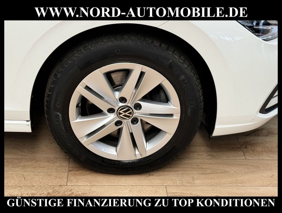 Volkswagen Golf Variant Life 2.0 TDI DSG Dig.Cockp*Navi*LED in Rastede