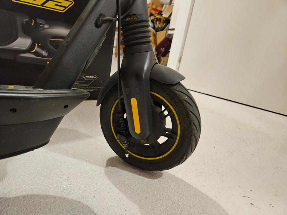 E-Scooter Segway Ninebot Max G2D, Straßenzulassung, 22km/h in Bielefeld