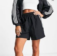 Adidas Oversized Shorts 44 XXL Baden-Württemberg - Ulm Vorschau