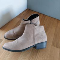 Stiefeletten Gr.40 hellbraun velours Niedersachsen - Wendeburg Vorschau