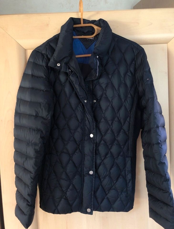 Tommy Hilfiger TH Daunen Jacke Gr. XL blau in Duderstadt