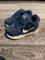 Baby Nike Air Max Schuhe Sneaker Sportschuhe Gr. 19.5 Berlin - Steglitz Vorschau