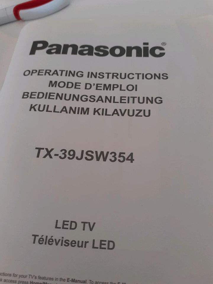 Panasonic Smart TV,TX-39JSW354 in Denkendorf