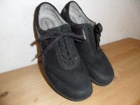 sehr wenig getragene Waldläufer Schuhe Nordrhein-Westfalen - Nümbrecht Vorschau
