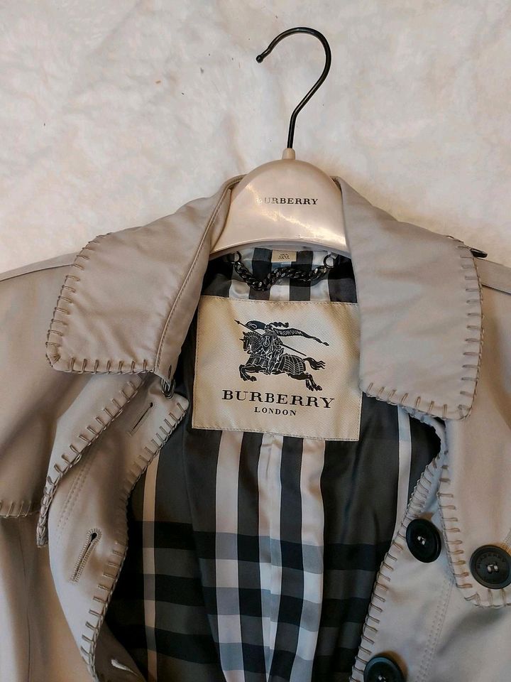 Original Burberry  Trenchcoat in Beige 34/XS in Schwarzenbruck