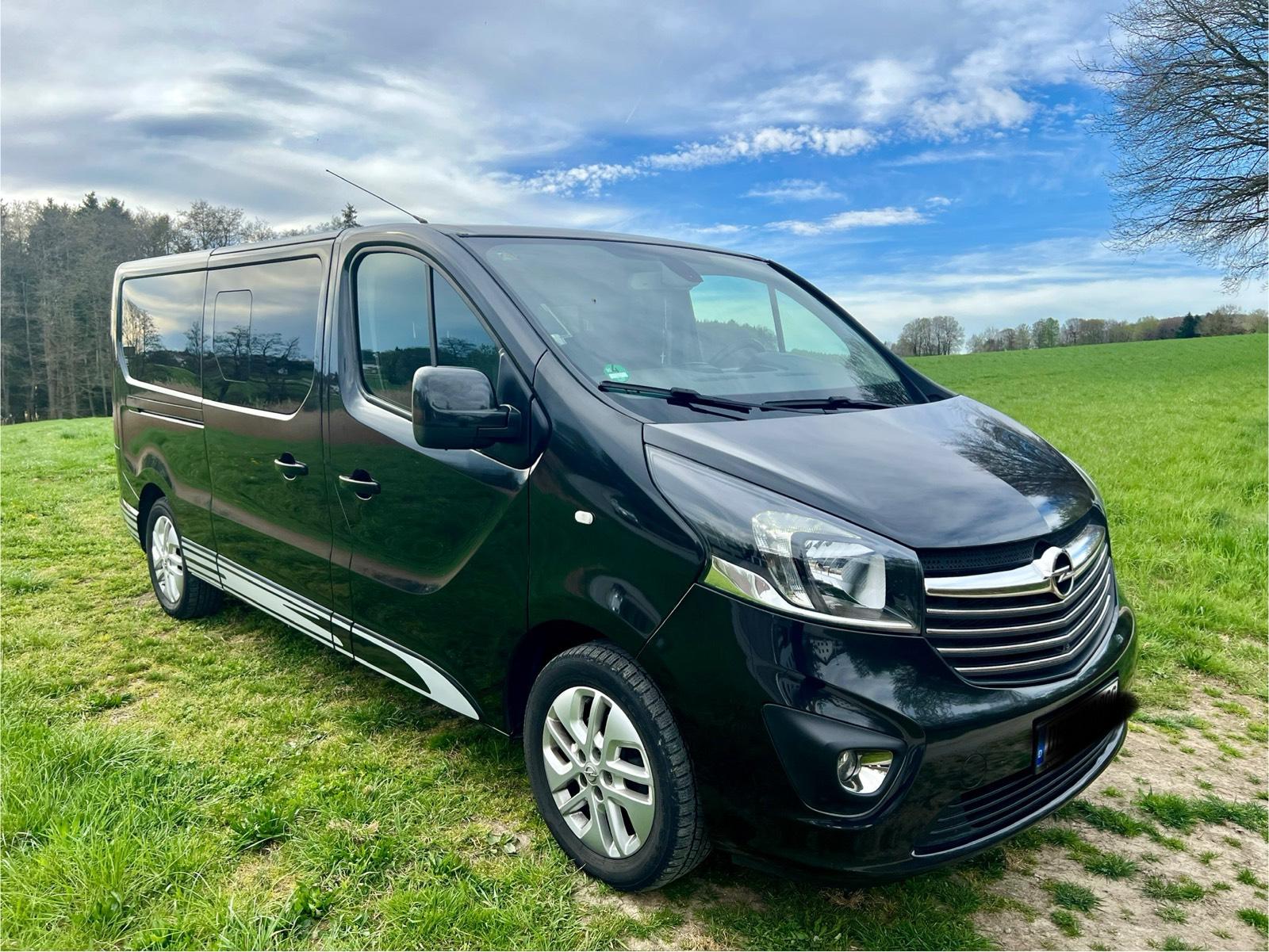 Abbildung des Autos Opel Vivaro Life bi turb…