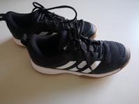 Adidas Ligra 7 Kids, Gr 38 2/3 ,Hallen /  Sportschuh wie NEU Hessen - Niestetal Vorschau