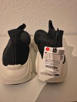 Zara Schuhe Sneaker schwarz NEU mit Etikett Köln - Kalk Vorschau