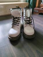 Dr. Martens weiß Dortmund - Hombruch Vorschau
