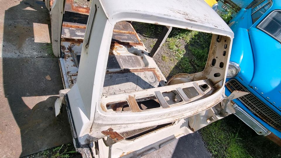 Wartburg 1.3 Karosserie Ersatzteile Blechteile Schiebedach in Ilmenau