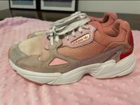 Damen Adidas Falcon Sneaker, Größe. 39 Rheinland-Pfalz - Heimbach Vorschau