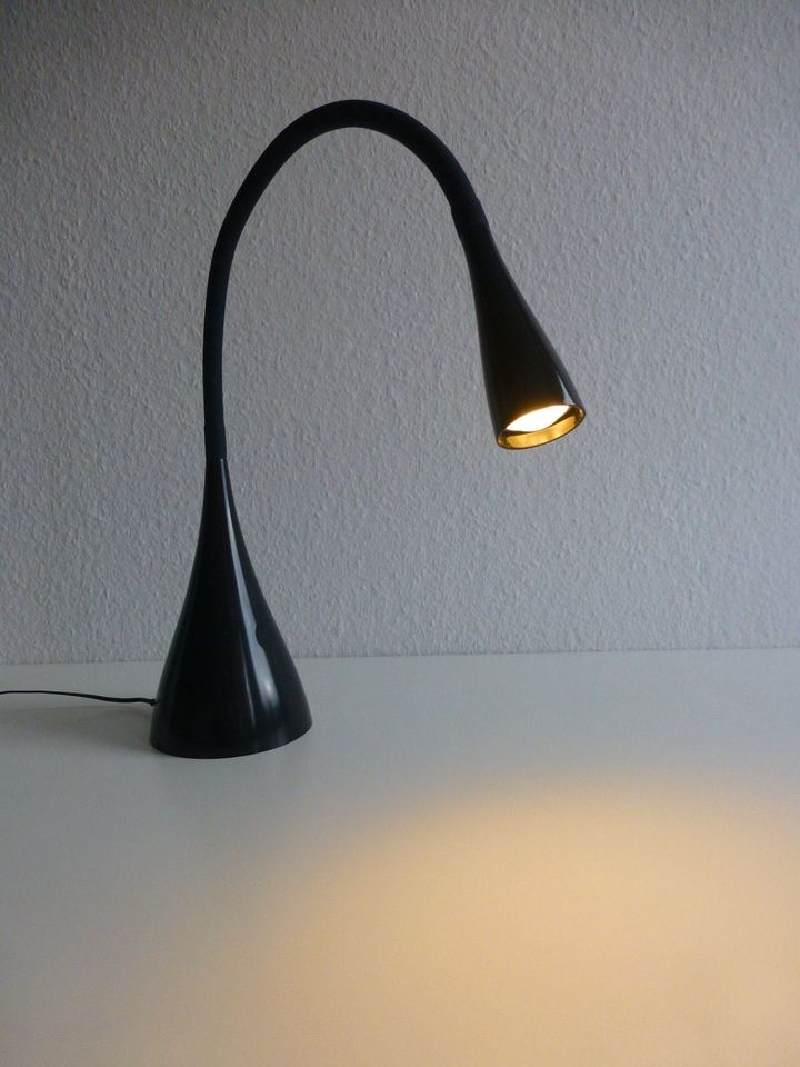 Tischlampe LED 3-stufige Beleuchtung in Bovenden