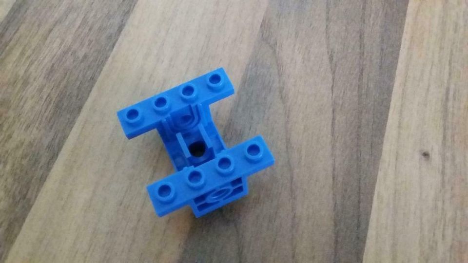 Lego Technik 6585 - Zahnrad/Getriebe/Box/Halter in blau in Plochingen