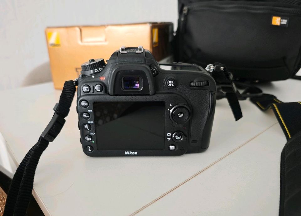 Nikon D7200 Digitale Spiegelreflexkamera Tamron 16-300 Objektiv in Geislingen an der Steige