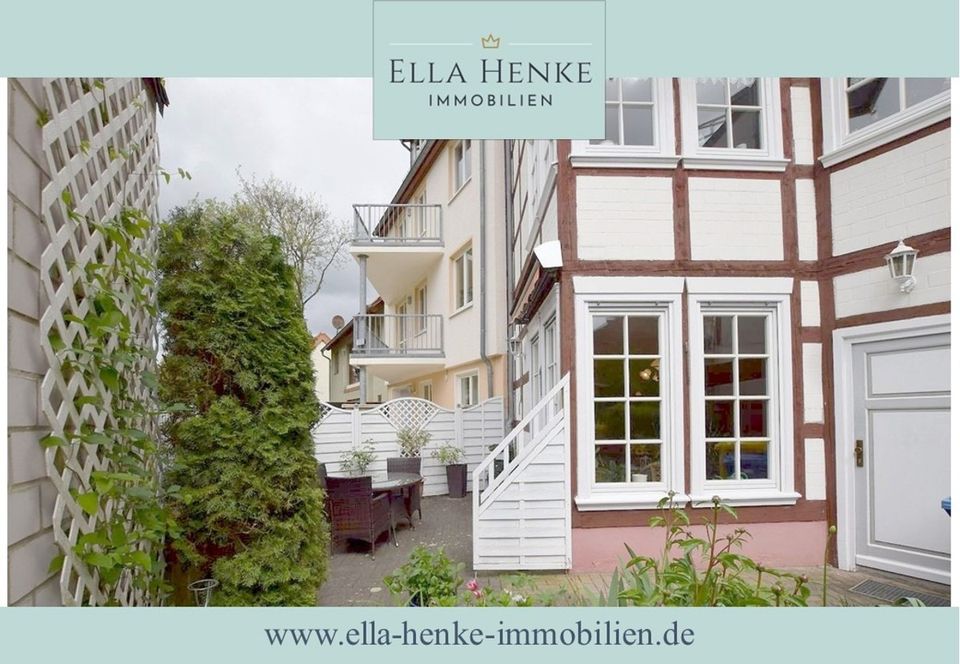 Schönes, neu aufgebautes Fachwerk-Stadthaus mit 2 Wohnungen + kleinem Garten. in Halberstadt