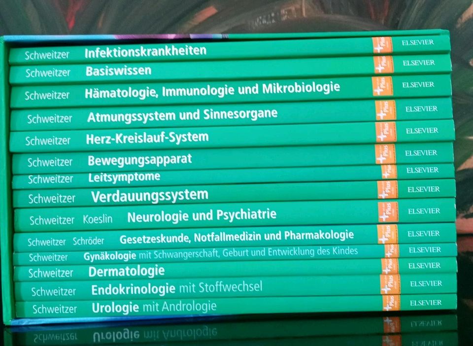 Heilpraktiker Lehrbücher / Die Heilpraktiker - Akademie in Troisdorf