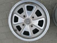 VW Käfer Karman Ghia Felgen ! Sehr schön ! Nordrhein-Westfalen - Iserlohn Vorschau