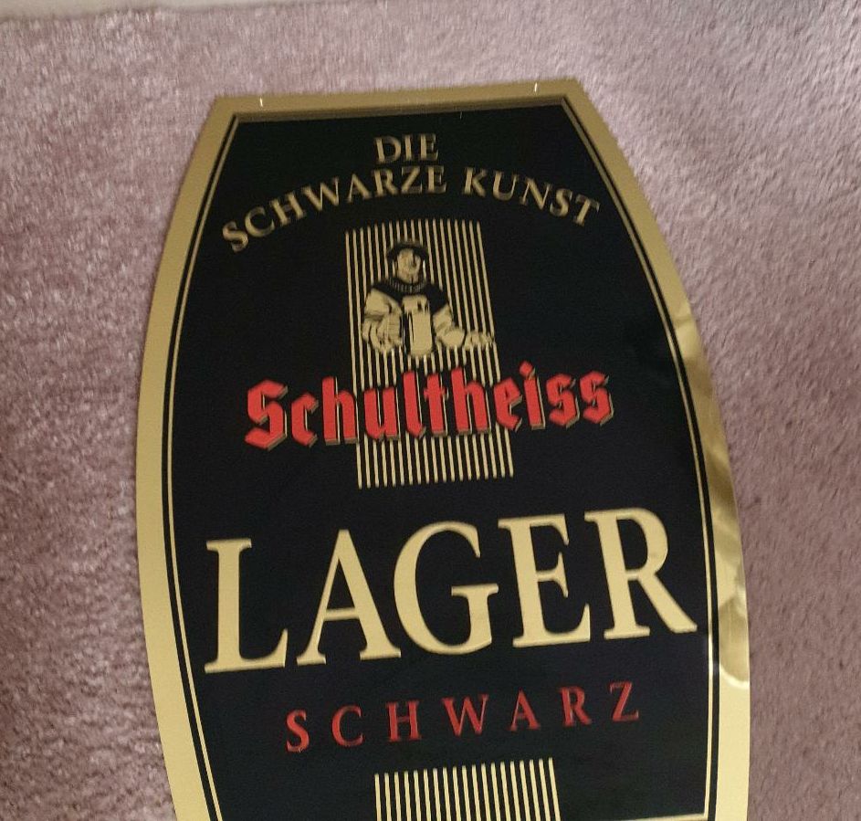 Schultheiss Lager schwarz Bier Reklame Schild Blechschild 72cm in Berlin
