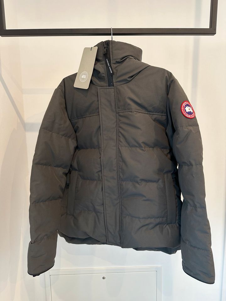 Canada Goose Maximilian Daunenparka grau L NEU OVP in Höhenkirchen-Siegertsbrunn