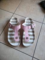 Zehentrenner Sandalen rosa von Tom Tailor neuwertig Hessen - Groß-Umstadt Vorschau