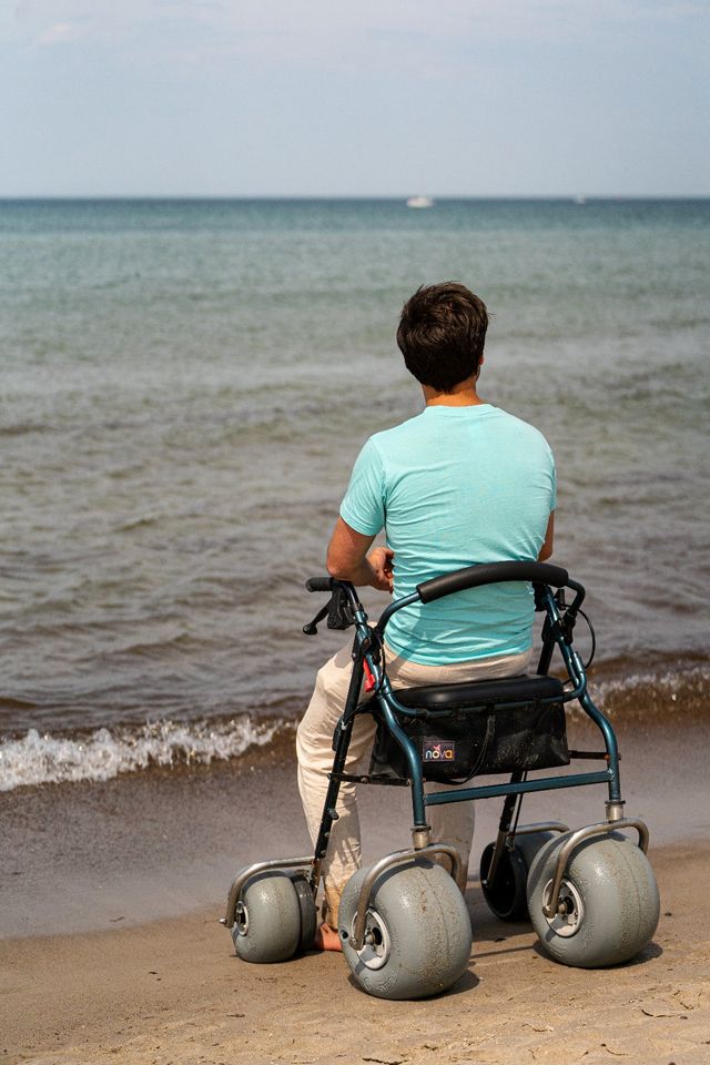 Pflegekräfte bieten Strandrollstuhl und Rollator in Rostock - Stadtmitte |  eBay Kleinanzeigen ist jetzt Kleinanzeigen