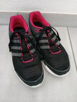 Sportschuhe von adidas Gr. 41⅓ Baden-Württemberg - Rietheim-Weilheim Vorschau