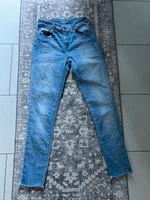 Levis high rise skinny w25 Nordrhein-Westfalen - Meinerzhagen Vorschau