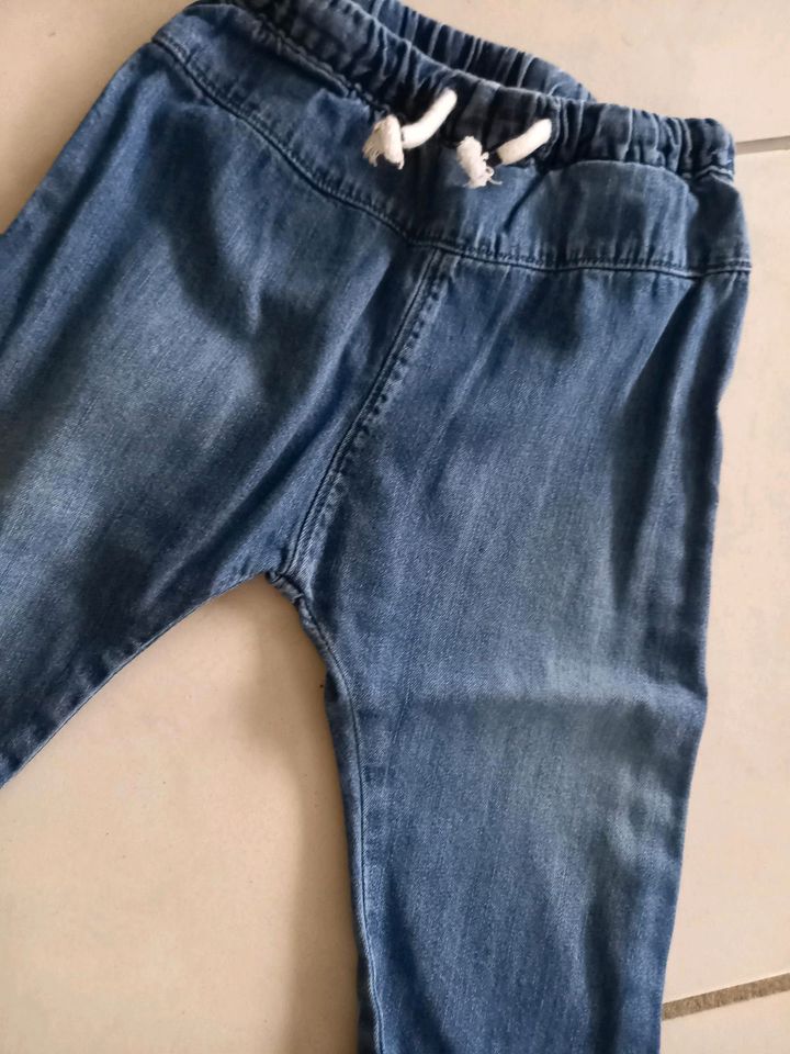 ❤️ Baby, leichte Jeans, H&M, Gr. 74 in Bünde