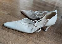 Chice Gabor Pumps, weiß, Gr 6 1/2 39,5 w. neu Nordrhein-Westfalen - Beverungen Vorschau
