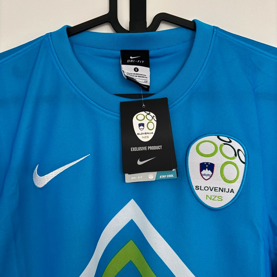 Neu original Nike Slowenien Fußball Trikot S EM WM Slovenia small in Wangerland