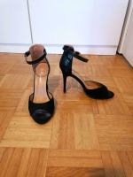 Damen pumps Sandaletten 41 schwarz high heels samt reptilien Nordrhein-Westfalen - Herzogenrath Vorschau