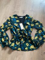 Neu Selected Femme Bluse wickelbluse nilli wrap 36 S Blumen gelb Hessen - Stadtallendorf Vorschau