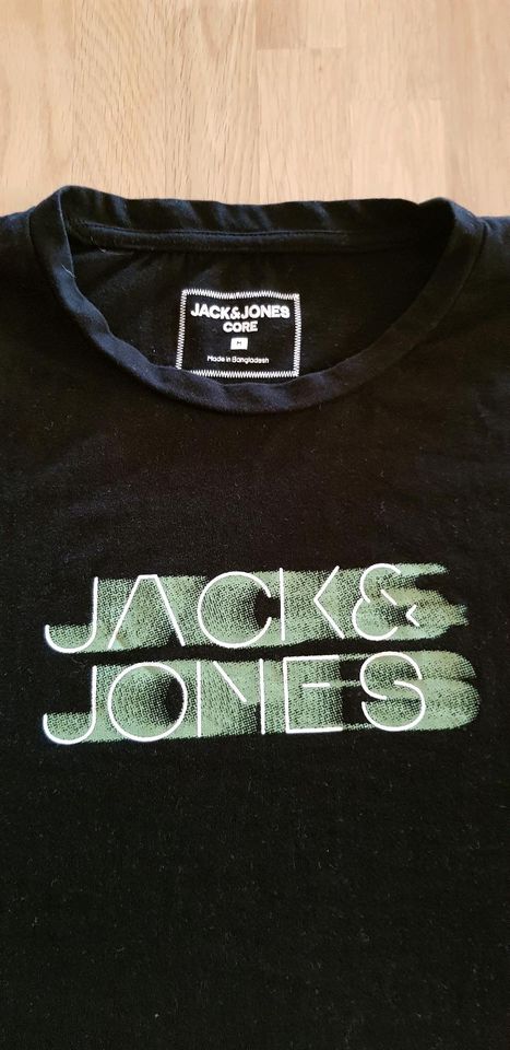 T-Shirt " Jack & Jones " Gr. M in Eggesin