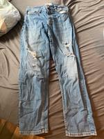 Jeans mit Löcher Duisburg - Walsum Vorschau