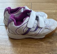 Turnschuhe Hallenschuhe Gr 28 top Zustand pro Touch Nordrhein-Westfalen - Unna Vorschau