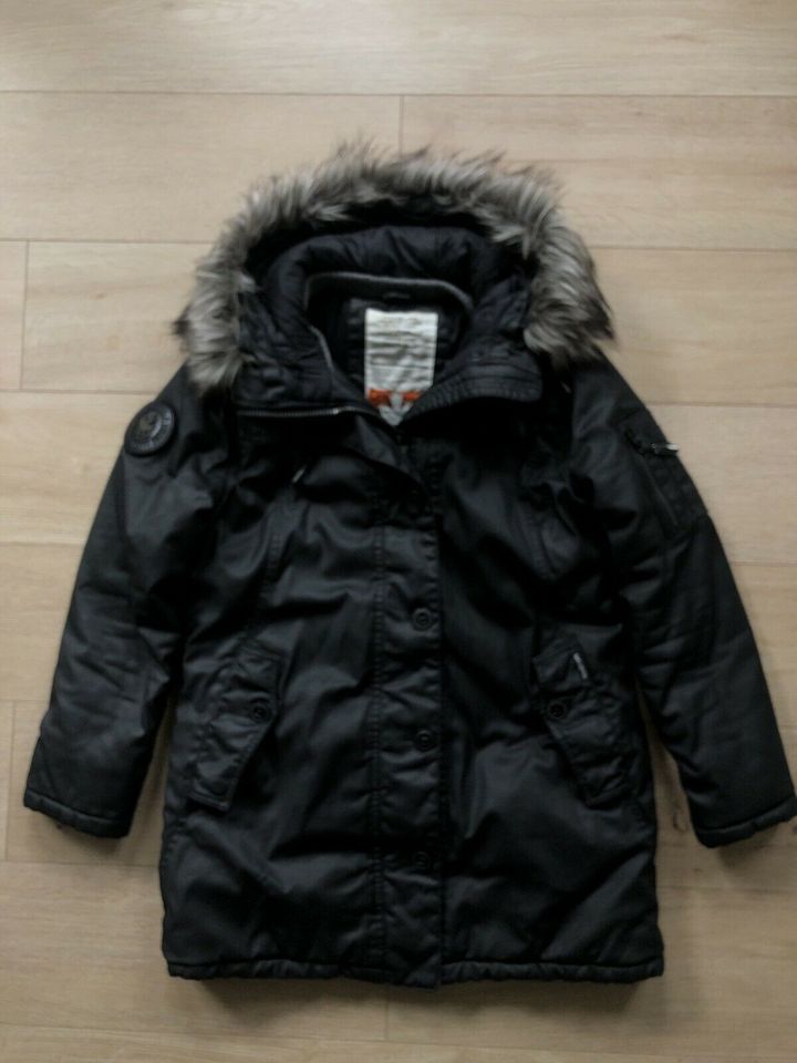 KHUJO Winterjacke Gr. XL in schwarz in Sand a. Main