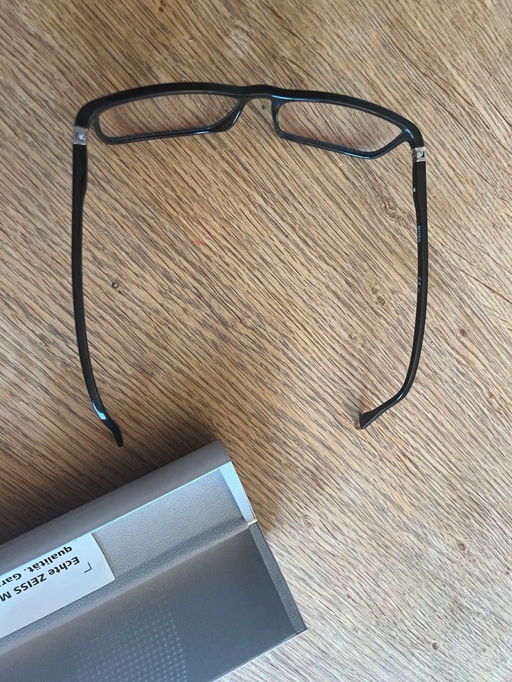 Hugo Boss Brille Gestell in Kirchberg (Hunsrück)