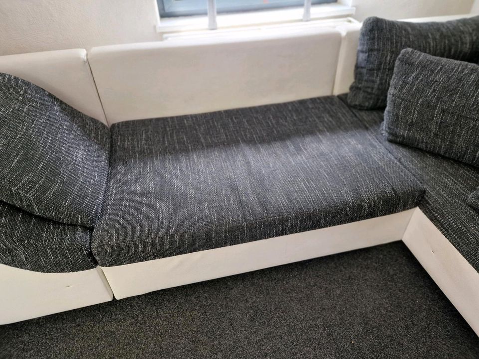 L Couch Ecksofa mit Bettfunktion & Bettkasten in Saarbrücken