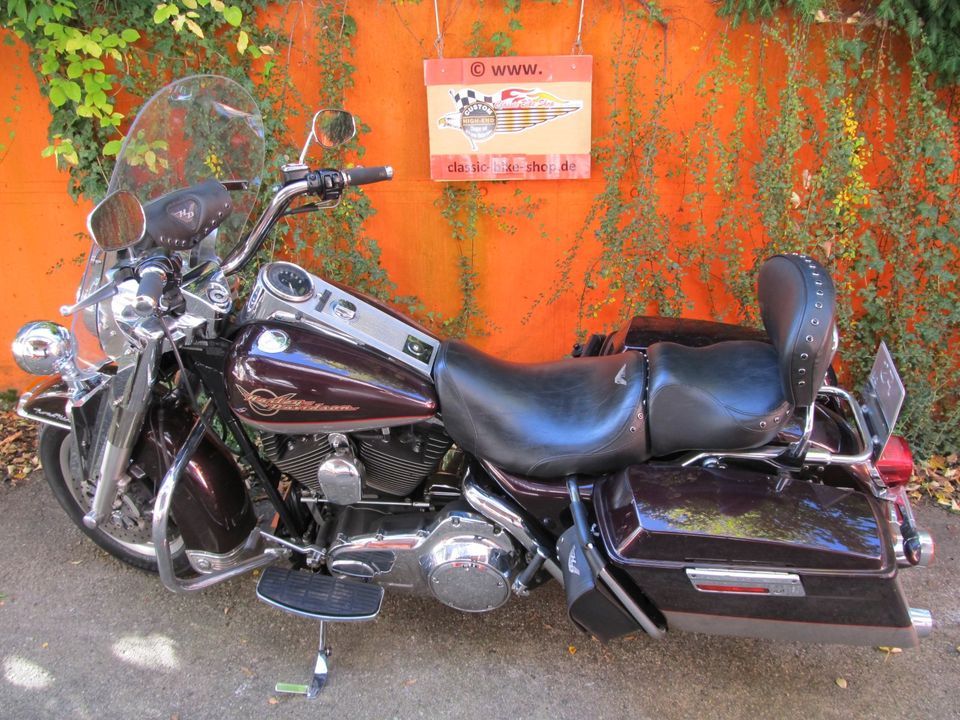 Harley Davidson FLHR Road King in Pfeffenhausen