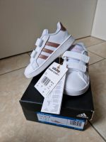 Neue Adidas Kinderschuhe Sneakers Sportschuhe Baden-Württemberg - Bad Mergentheim Vorschau