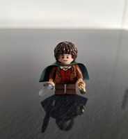 Lego Minifigur Herr der Ringe, Frodo, Hobbit, Sammeln München - Pasing-Obermenzing Vorschau