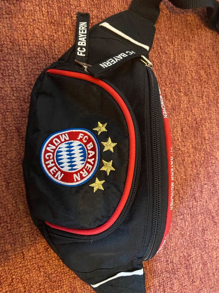 FC Bayern München Bauchtasche in Rathenow